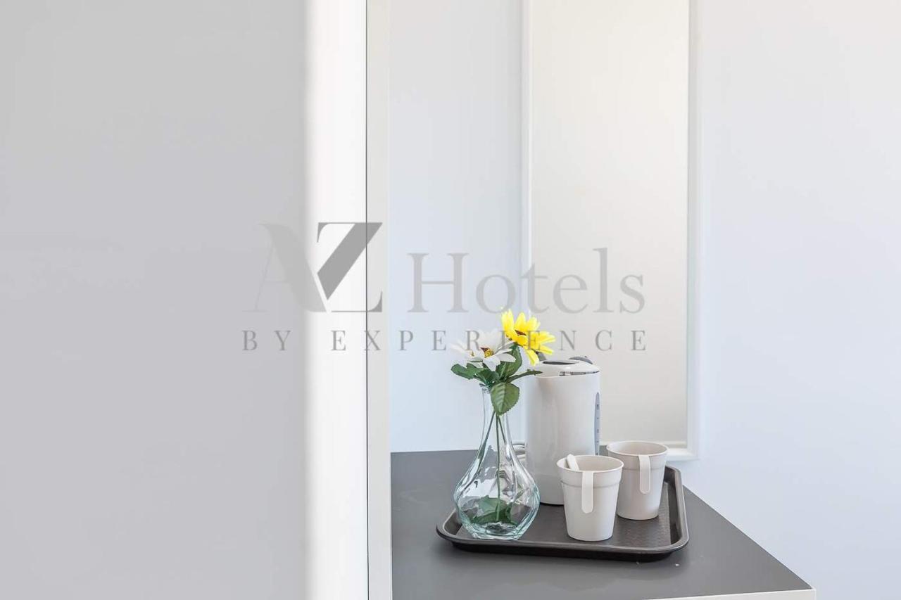 Ayz Sierra De Meira - Auto Check-In Property (Adults Only) Madrid Extérieur photo